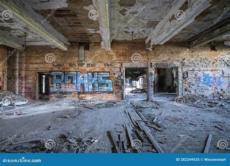 Gary, Indiana, Abandoned Building, Ruins Editorial Image - Image of ...