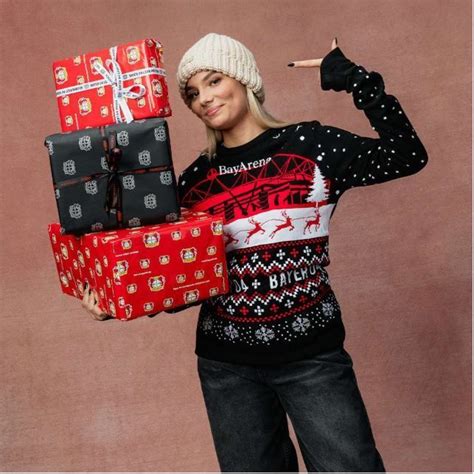 Rating 2024's Christmas sweaters from top soccer clubs - ESPN