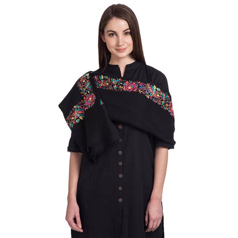 Buy Buti Flora Black Shawl Online | Shingora