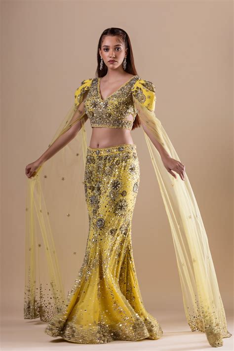 Golden Aura - Roop Vatika Official