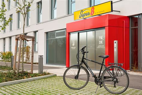 Super 8 by Wyndham Augsburg | Augsburg, DE Hotels