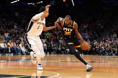 Spurs Were Never Real Contenders for Kevin Durant Trade - Newsweek