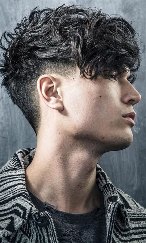 5 Sexy Curly Hairstyle To Make Men With Straight Hair Jealous!