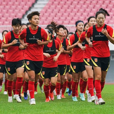 期待玫瑰再次绽放 中国女足“敢耀”世界杯_新体育网