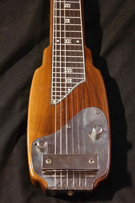 Fender, Deluxe Lap Steel Guitar, 1947 | Tune Your Sound