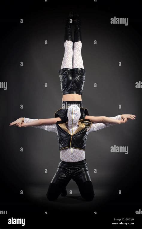 Go-Go Dancing Tutorial 的图像结果