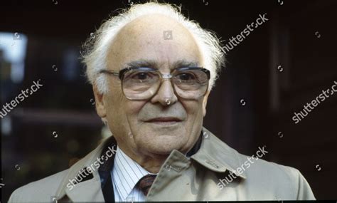 Kenneth Connor 的图像结果