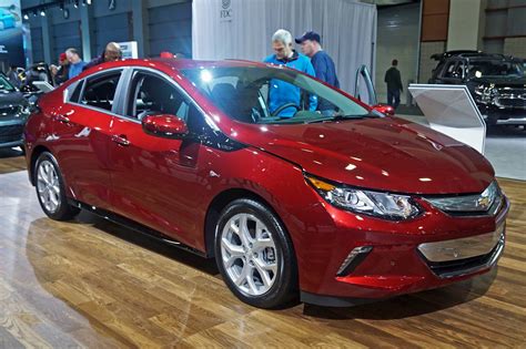 2017 Chevrolet Volt 5-Door HB LT