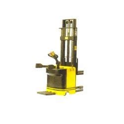 OEM Manufacturer of Pallet Truck & Industrial Stacker by CTR ...