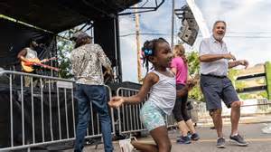 Arts, Beats & Eats opening day draws thousands as fest marks 25th year