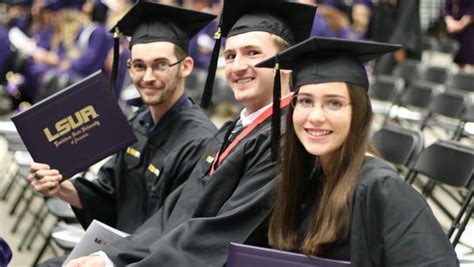 LSUA Spring 2021 Graduation 的图像结果