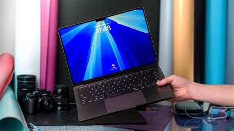 Apple MacBook Pro с OLED-экраном уже на подходе | MobiDevices