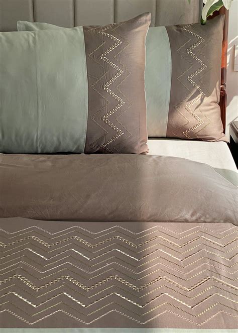 Get Chevron Pattern Detail Khaki & Sage Green Duvet Set at ₹ 9499 | LBB ...