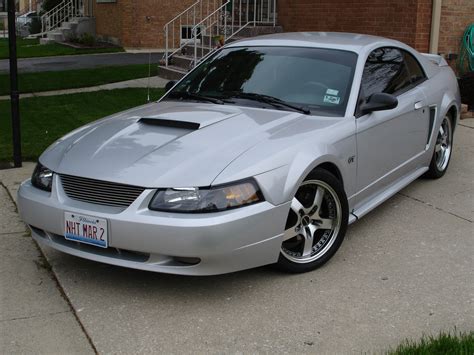 2000 Ford mustang gt performance specs