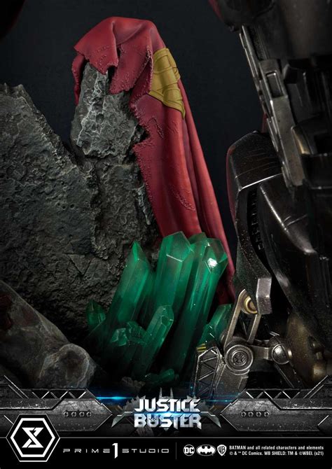 DC Comics - Batman Advanced Suit and Justice Buster Statues by Prime 1 ...