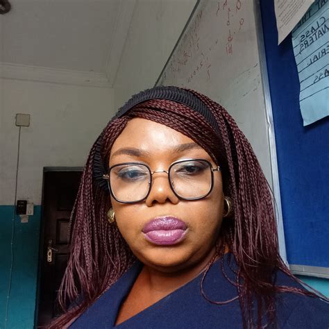 Consider these words and their meanings... 1. Alumnus (singular): a ...