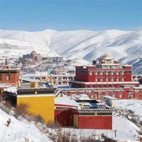 万敏带队参加“央企助力富民兴藏”活动并赴昌都市进行援藏工作考察