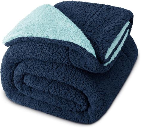 Exclusivo Mezcla Queen Size Reversible Sherpa Fleece Blanket, Thick and ...