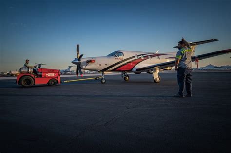 Cutter Aviation Office Photos