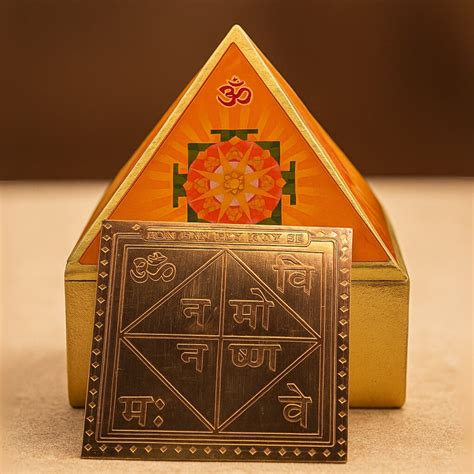 Wooden Vastu Pyramid India - Buy Wooden Pyramids – plusvalueindia
