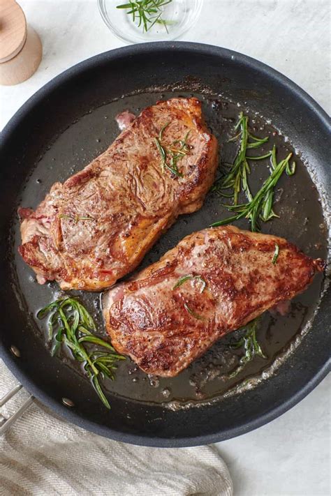 Pan-Seared Steaks With Butter Sauce - Feel Good Foodie