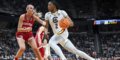 Gamecocks beat Indiana 79-75 in wild finish, advance to Elite Eight