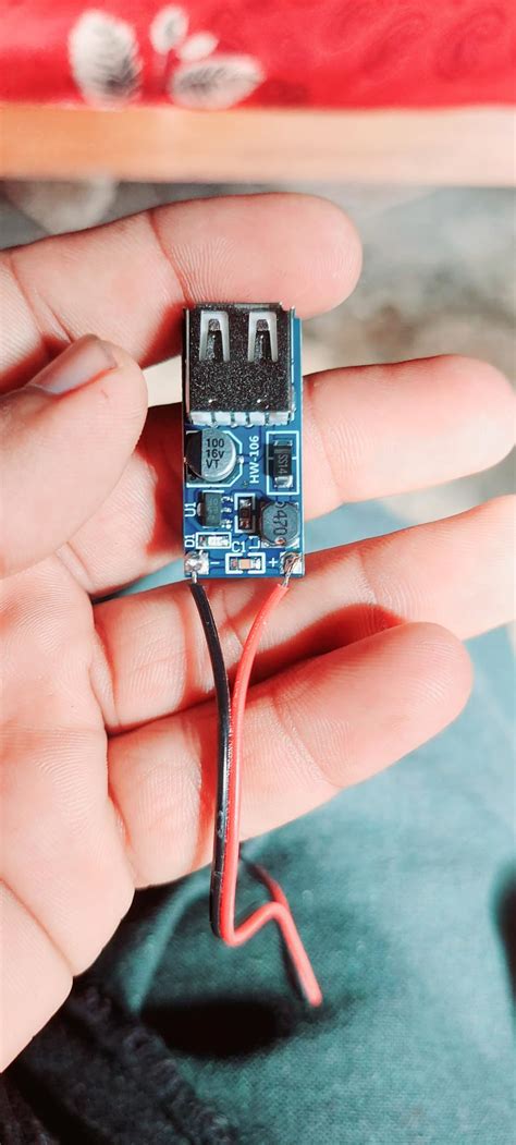 Electronic Spices DC-DC 0.9V to 5V Converter USB Step Up Power Boost ...