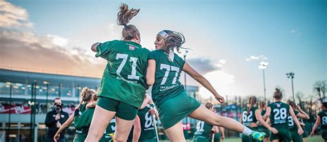 University New Sport 的图像结果