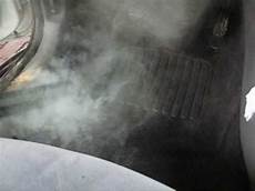 pulizia tappezzeria auto pulizia tappezzeria auto lato guidatore da fango secco pulizia tappezzeria auto pulizia tappezzeria auto lato guidatore da fango secco