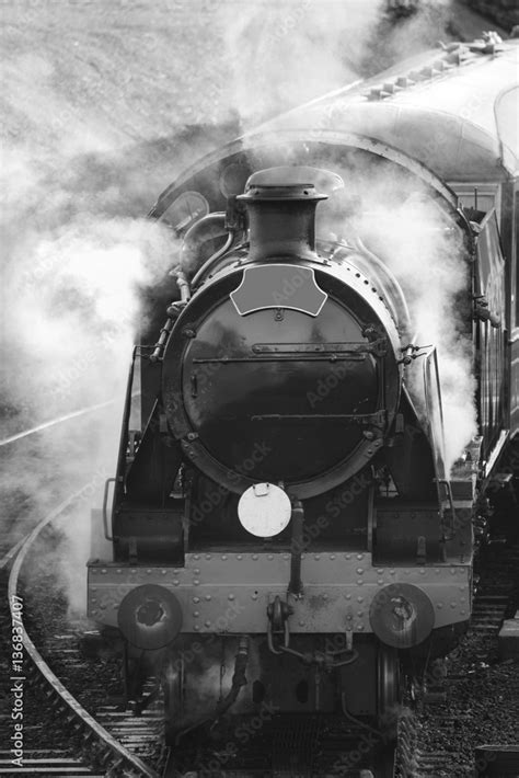 Victorian Model Steam Engine 的图像结果