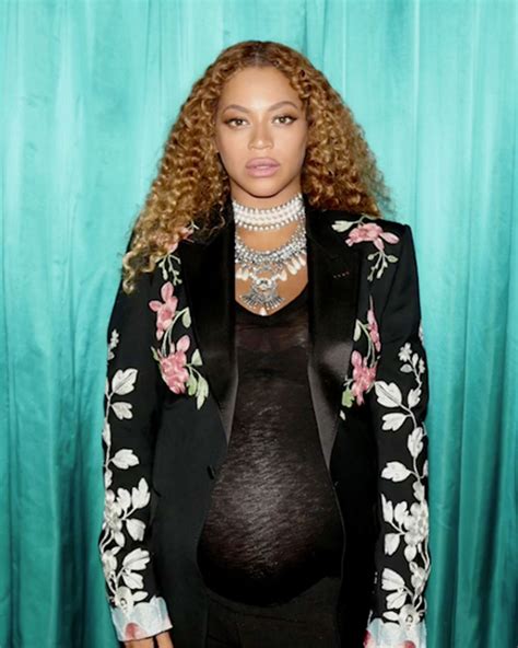See Pregnant Beyoncé's $5,450 Gucci Menswear Jacket | Beyonce pregnant ...