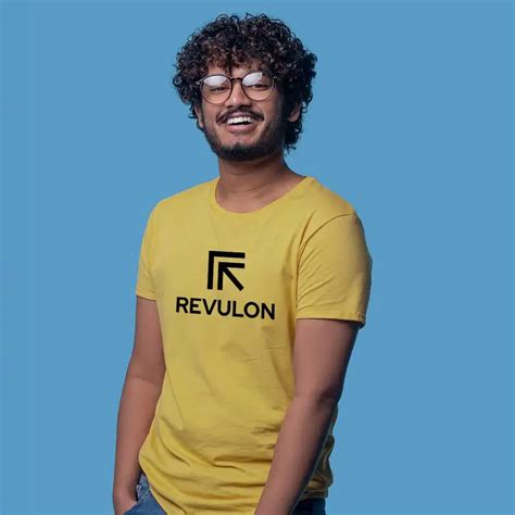 Ultra Premium Round Neck Tshirts | Design Custom T-Shirts Online | Printo