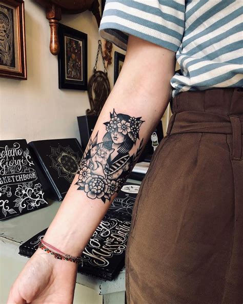 best arm tattoo for women