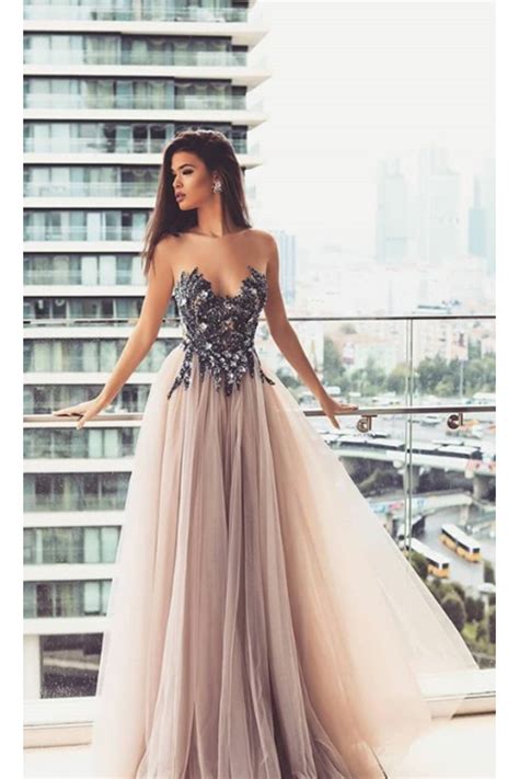 prom dresses black