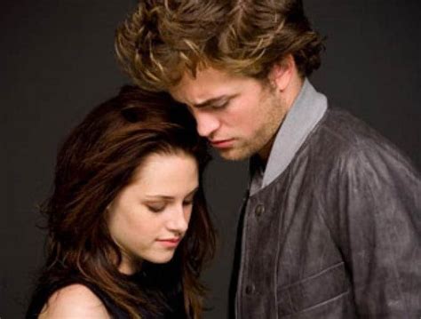 Twilight star Kristen Stewart voted least desirable female actor in ...