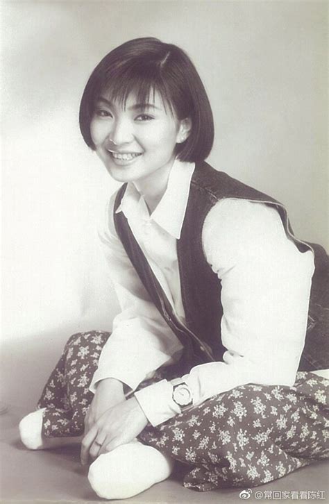 歌手陈红晒20年前照片引怀旧 气质独特迷人-国际在线