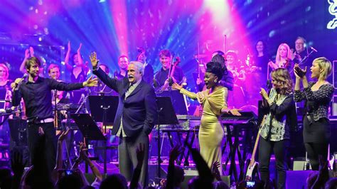 Giorgio Moroder as a Singer 的图像结果