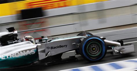 Barcelona-Test: Regen, kaum Runden, Pirelli aber froh - Formel 1 ...