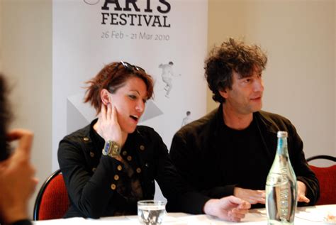 Audio & Images: Neil Gaiman and Amanda Palmer | Scoop News