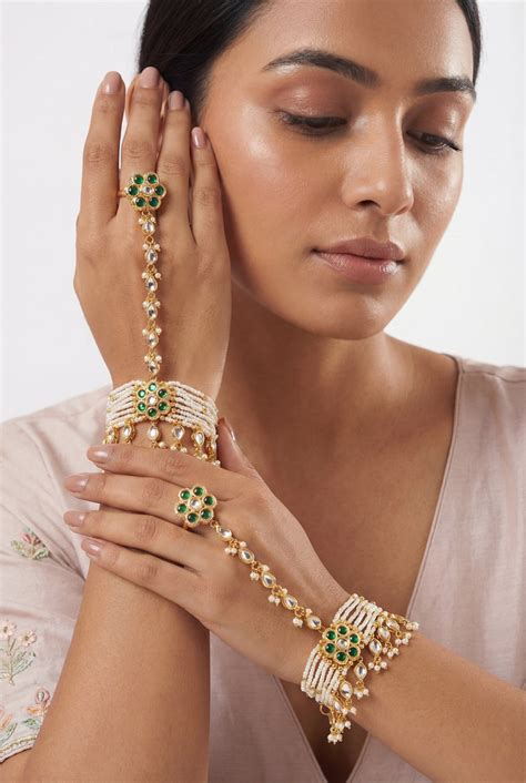 Haath Phool Online | Zevar by Geeta