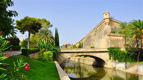 Download wallpaper the city, the building, fortress, structure, Palma ...