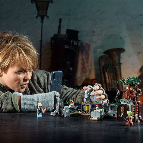Hidden side on sale lego 70420