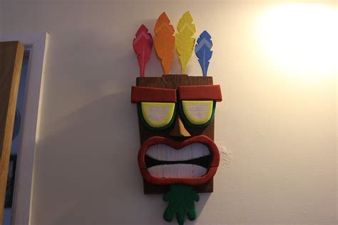 Aku Aku wood tiki mask Crash bandicoot | Etsy