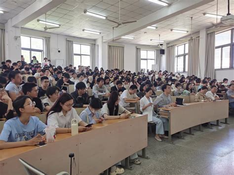 学校召开2023年浙江省体测抽测全体动员大会-体育军训部