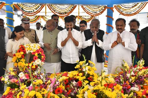 CM paid floral tributes to Mahatma Gandhi on his birth anniversary ...