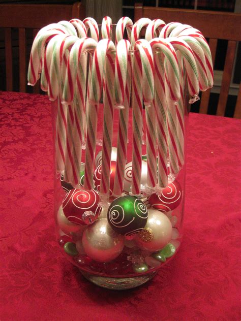 Candy cane centerpiece Cheap Christmas Diy, Diy Christmas Lights, Diy ...