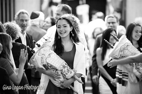 Marin Mitzvah Photography at Rodef Sholom and Terrapin Crossroads