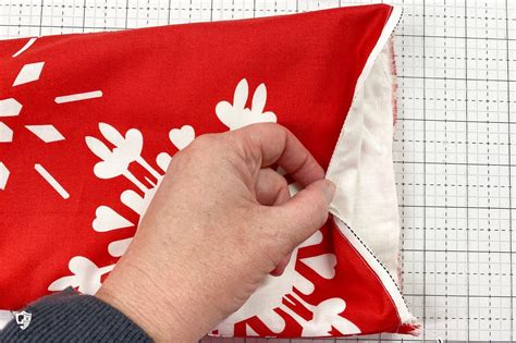 Easy Tutorial for Christmas Stocking 的图像结果