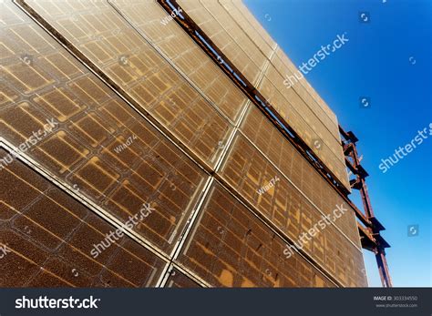 159 Rust Solar Panel Images, Stock Photos, 3D objects, & Vectors ...