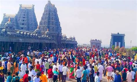 యాదాద్రికి వెళుతున్నారా.. జూన్ 1 నుంచి కొత్త నిబంధ‌న‌..! | Yadadri ...